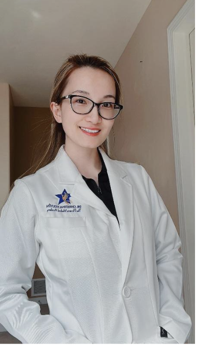 Dr Christina